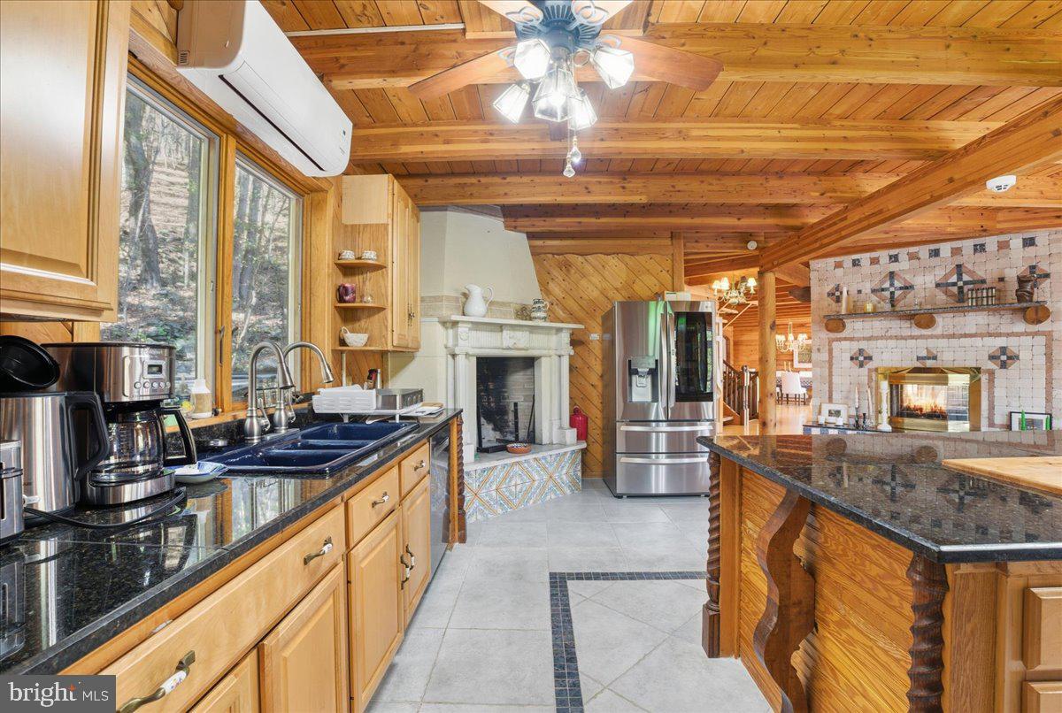 LAKE HAUTO - Residential