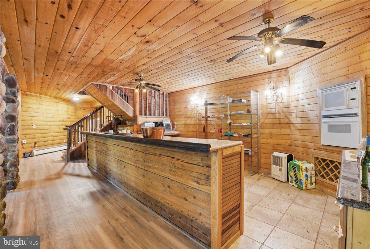 LAKE HAUTO - Residential