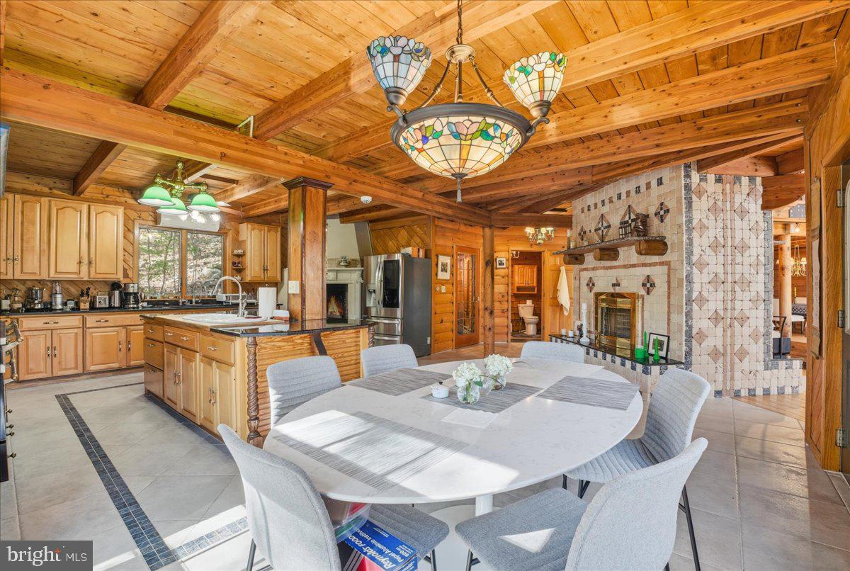 LAKE HAUTO - Residential