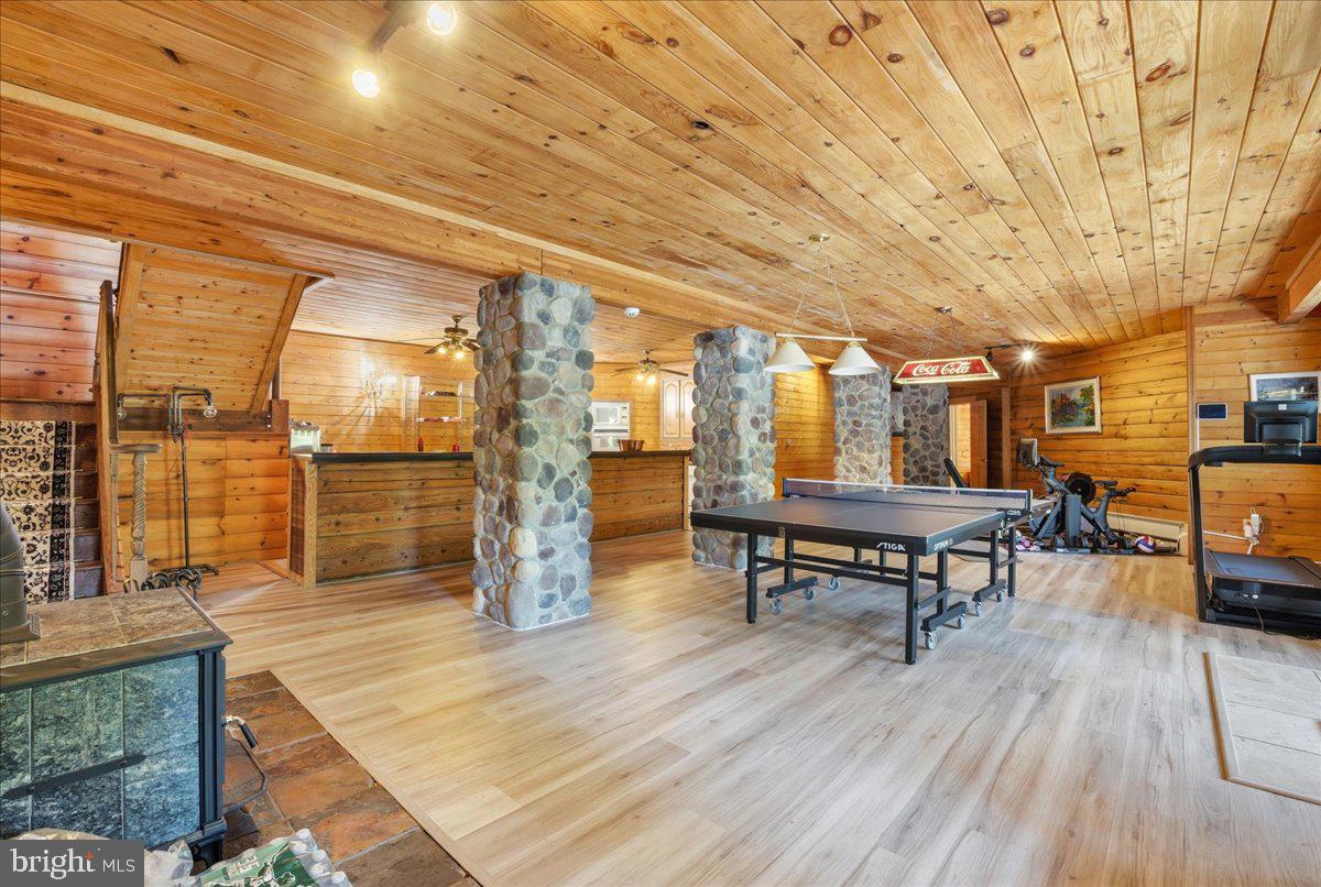 LAKE HAUTO - Residential