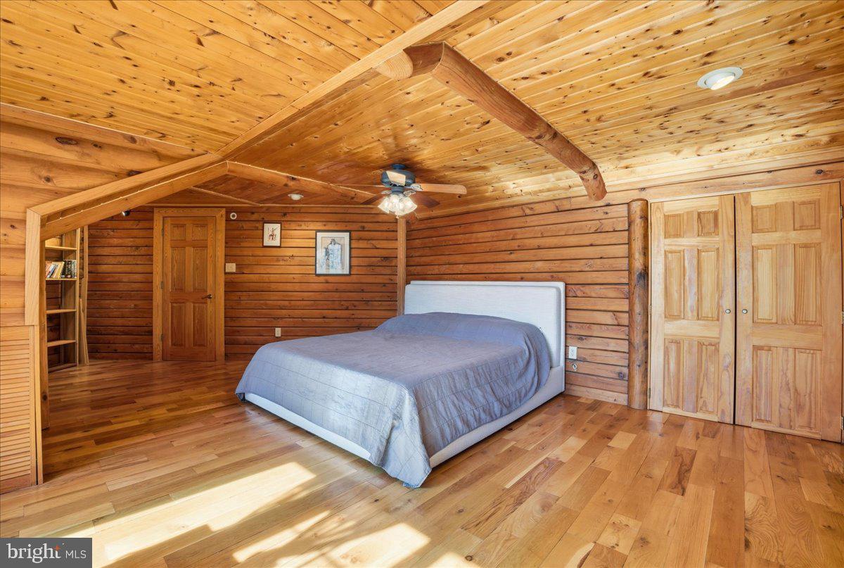 LAKE HAUTO - Residential