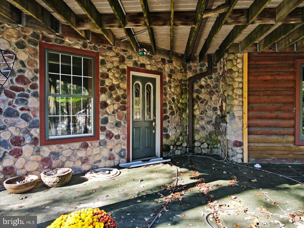 LAKE HAUTO - Residential