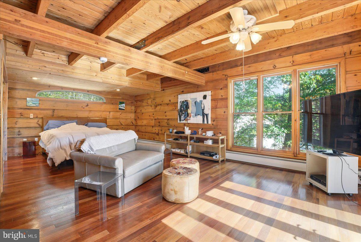 LAKE HAUTO - Residential