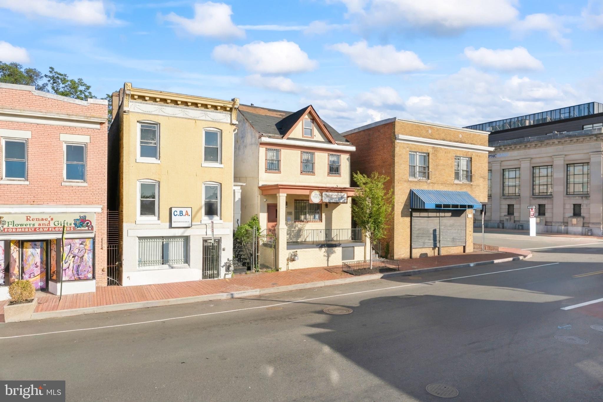 1930 MARTIN LUTHER KING JR AVENUE SE