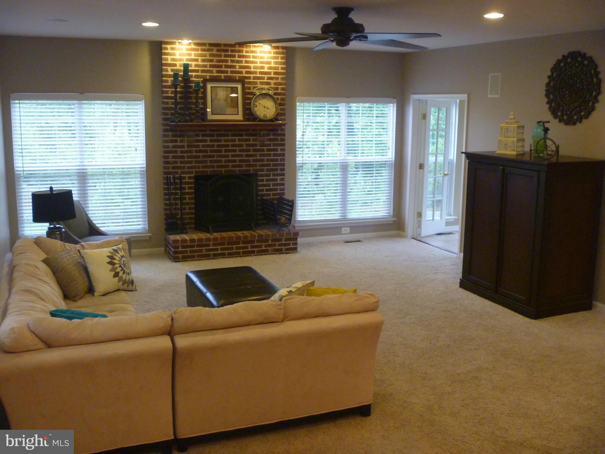 HIRST FARM - Residential