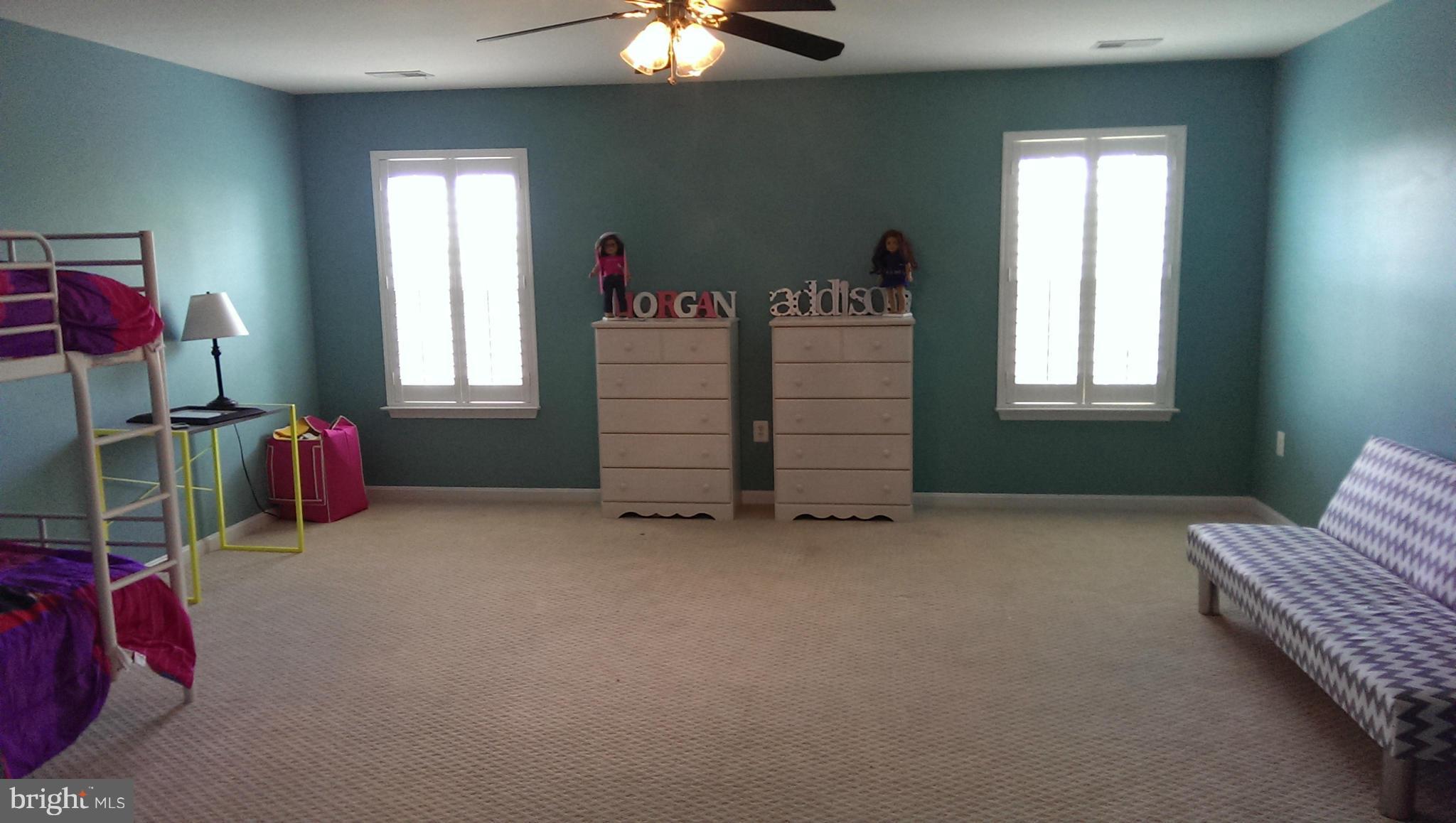 HIRST FARM - Residential