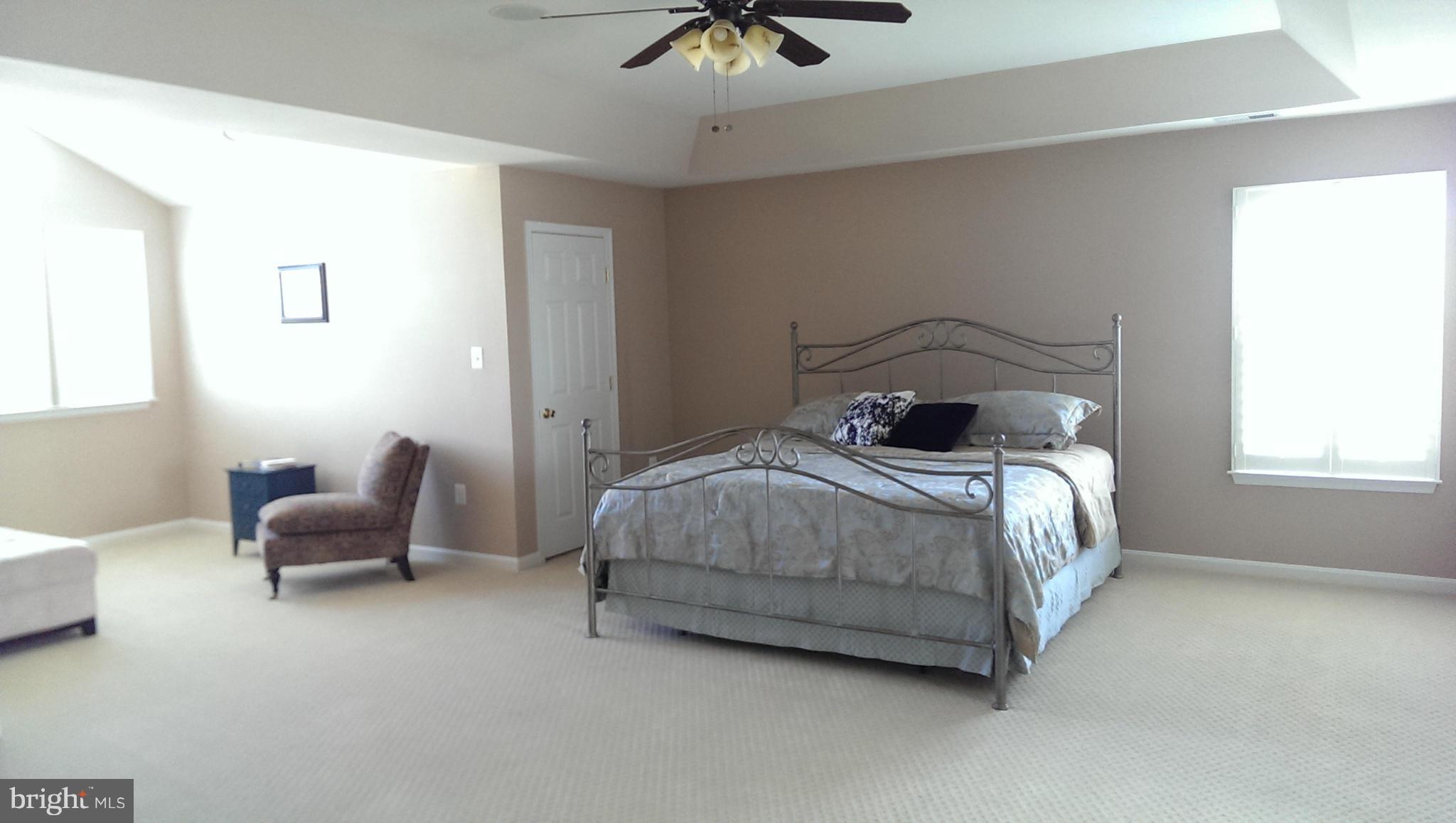 HIRST FARM - Residential