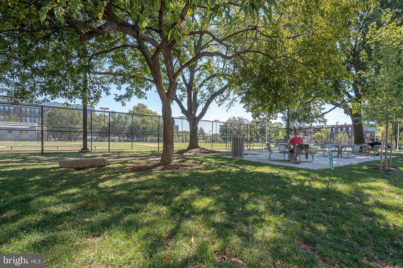 PASSYUNK SQUARE - Residential