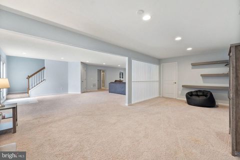 listing image 44