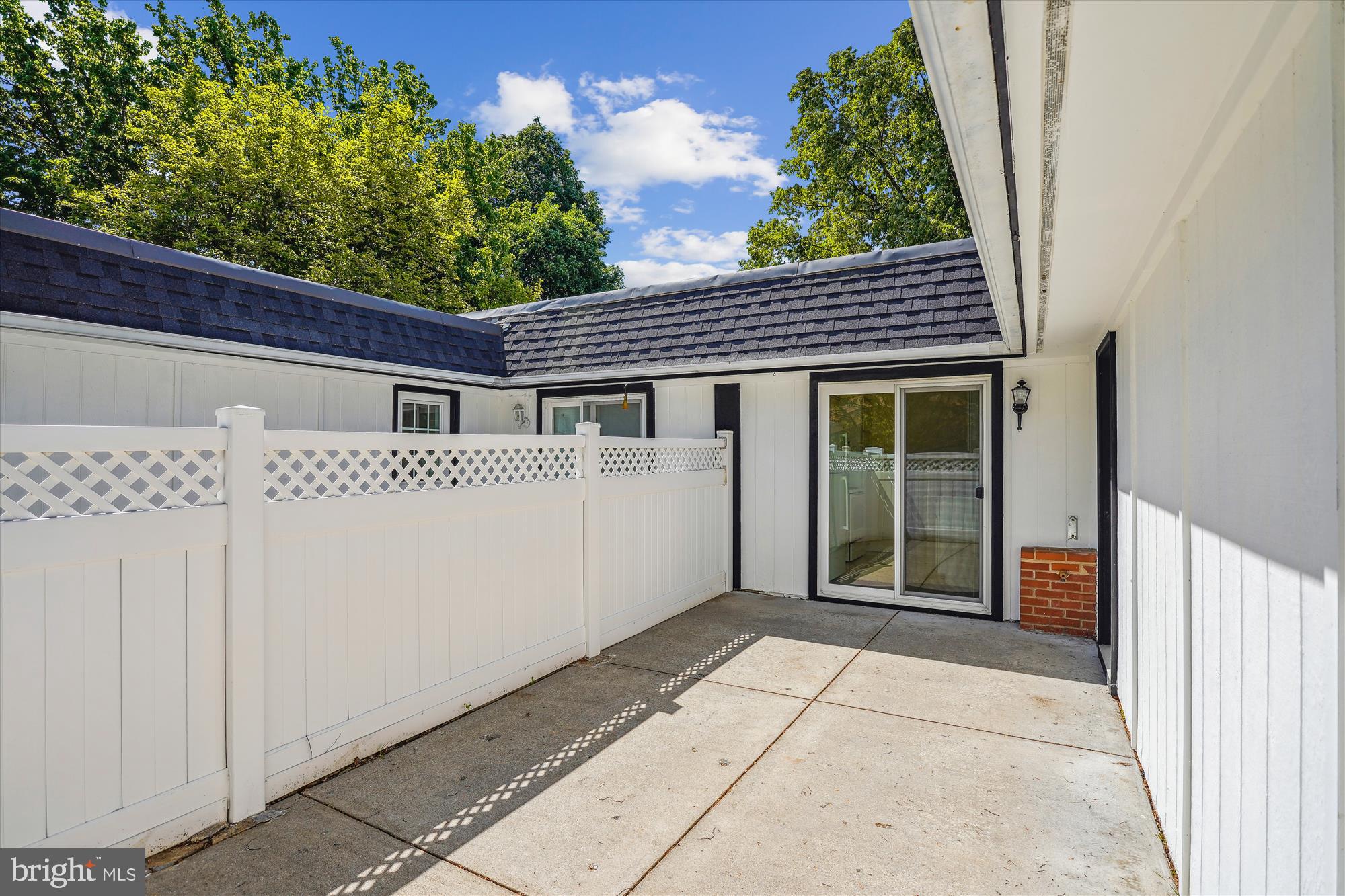 ROSSMOOR MUTUAL #13 - Residential