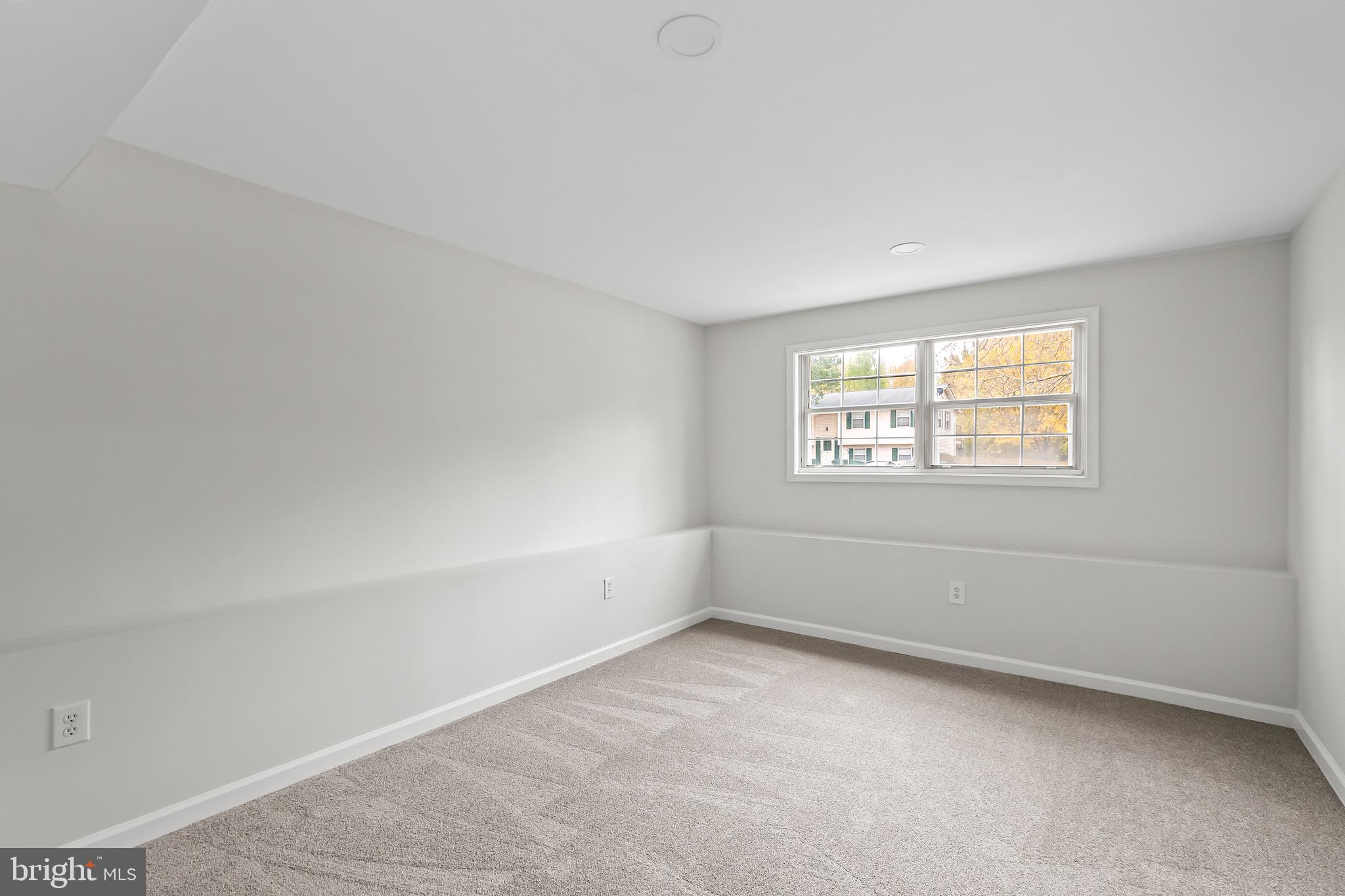 LYNNBROOK SUB - Residential