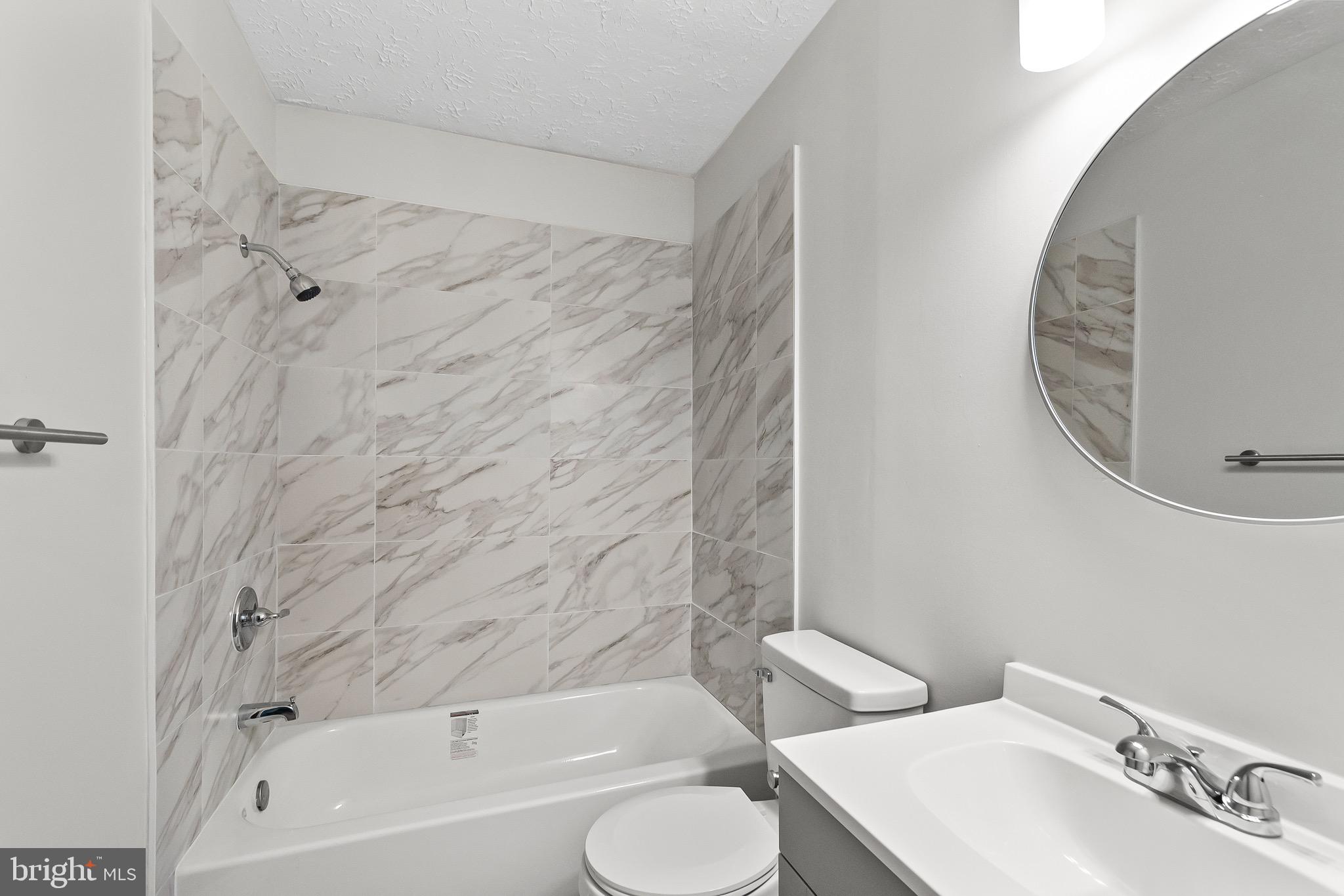 LYNNBROOK SUB - Residential