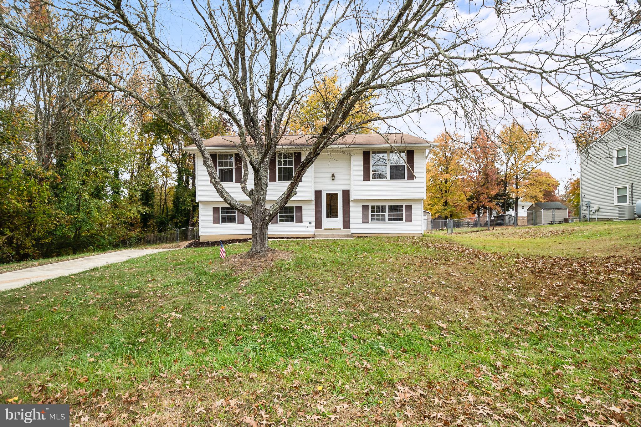 LYNNBROOK SUB - Residential