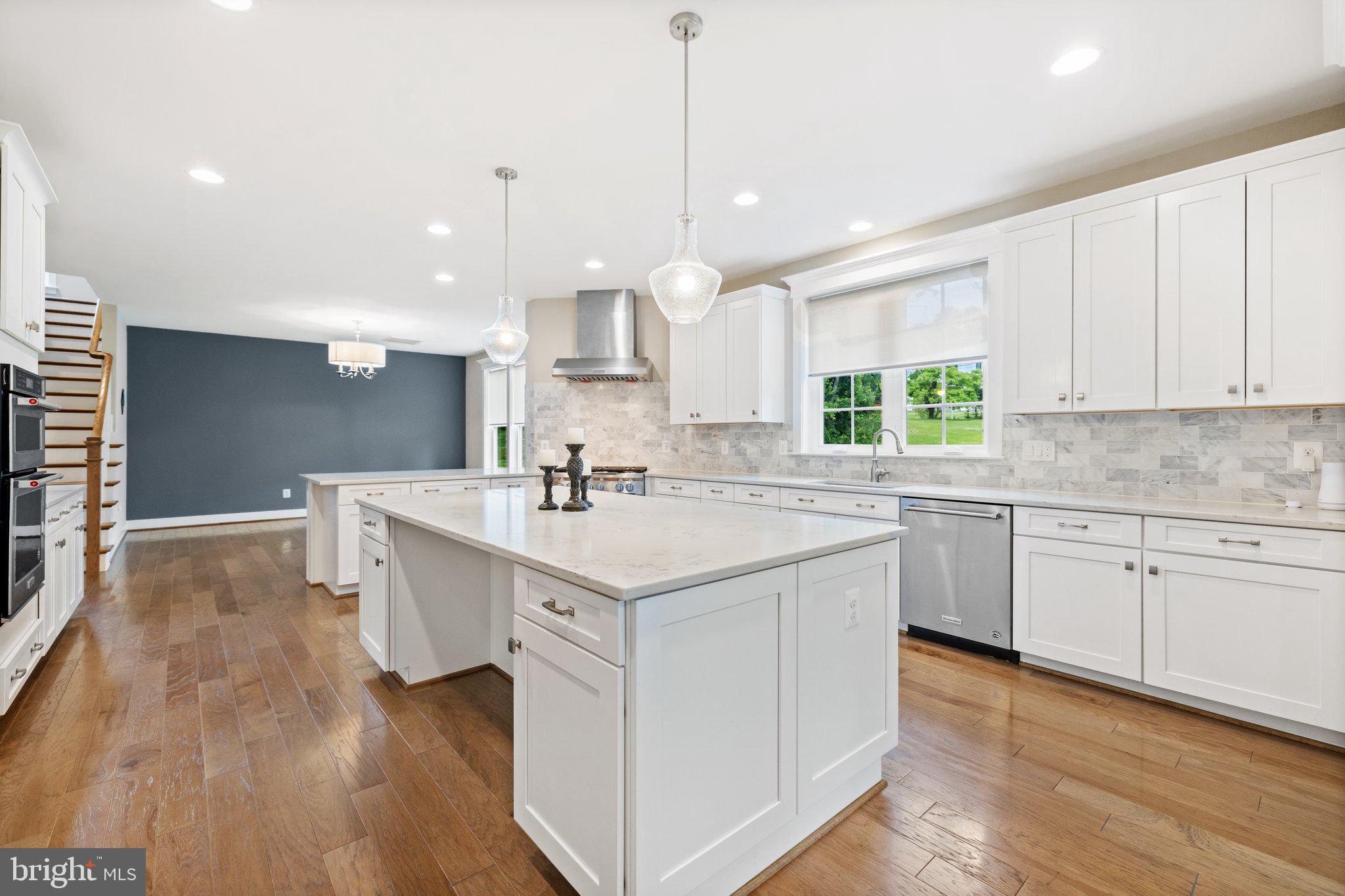 FORESTVILLE - Residential