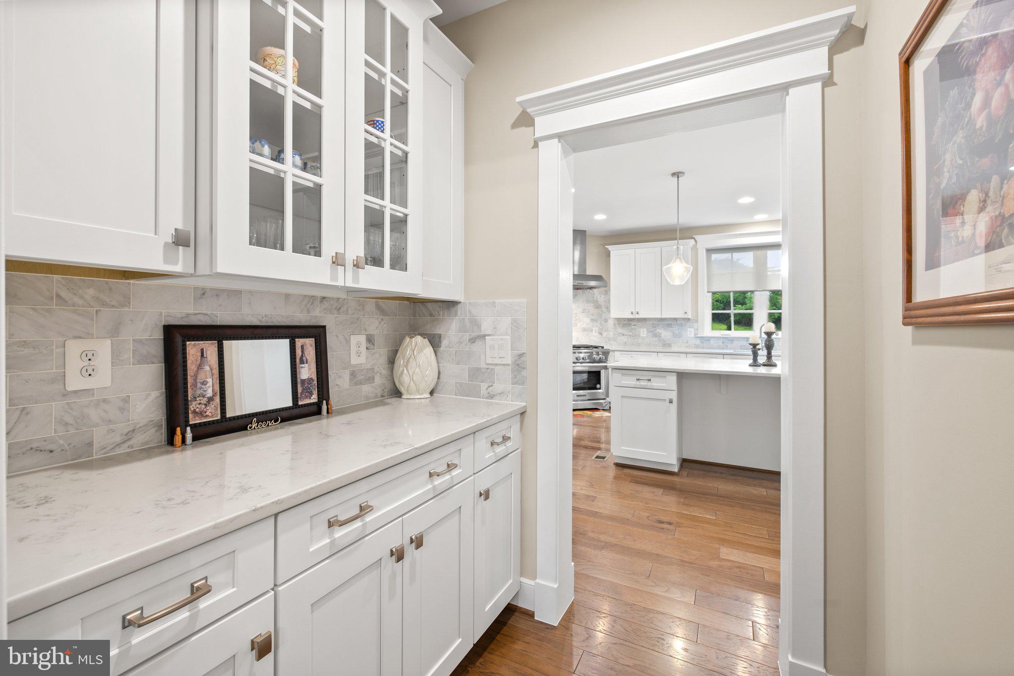 FORESTVILLE - Residential