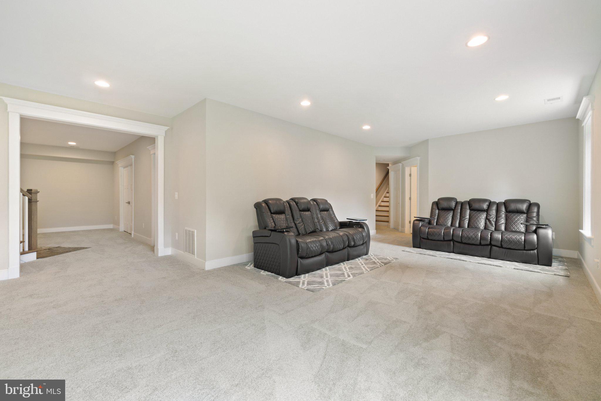 FORESTVILLE - Residential