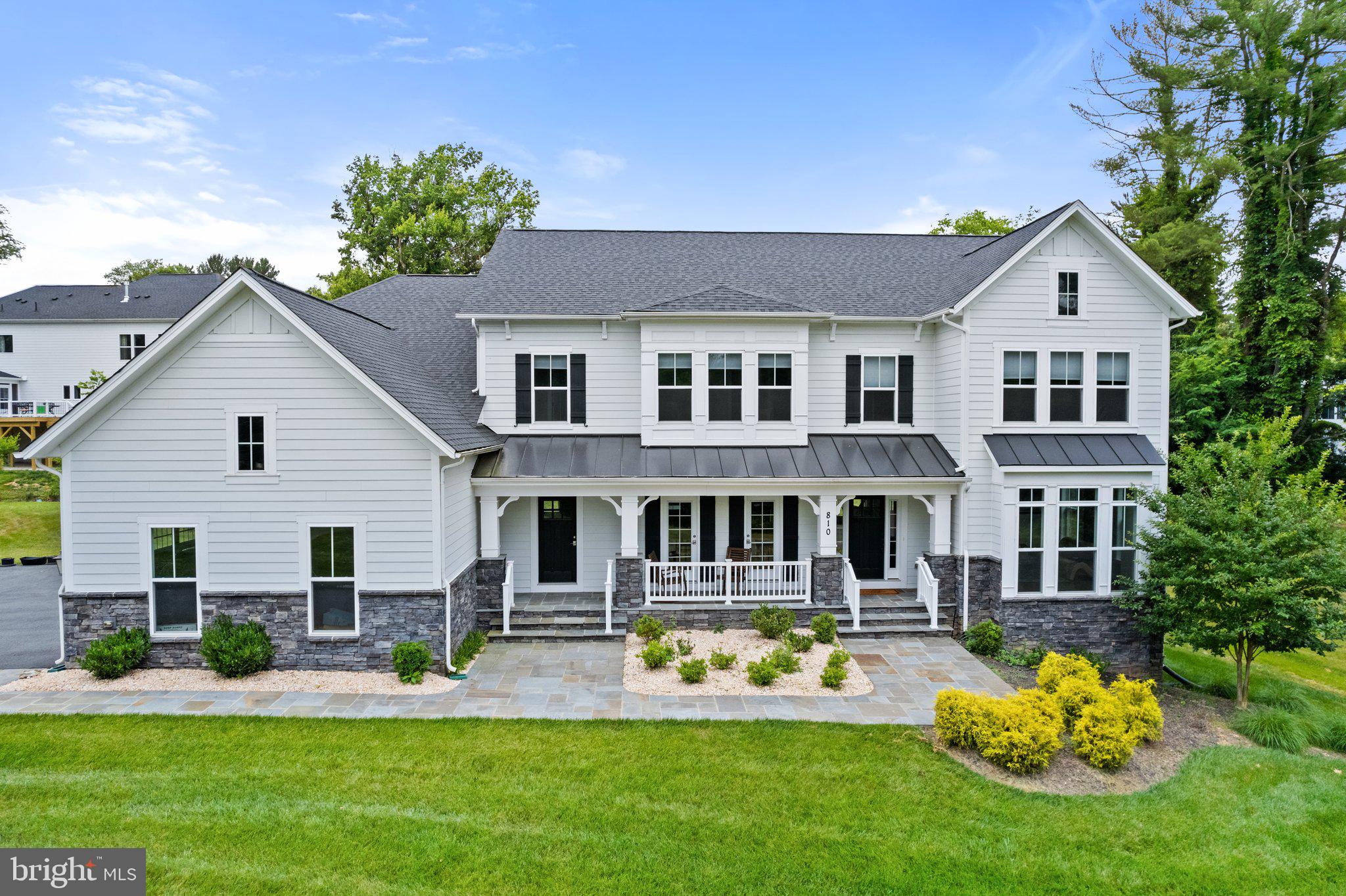 FORESTVILLE - Residential