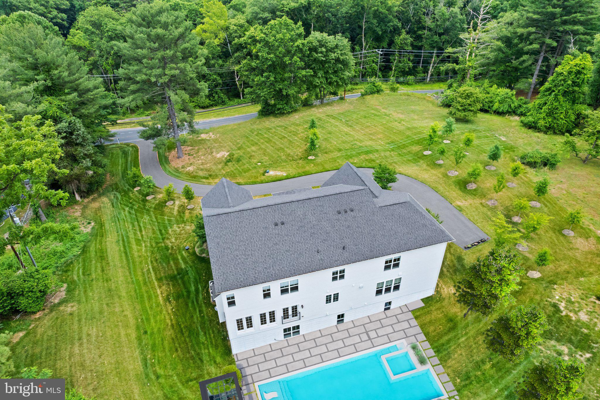 FORESTVILLE - Residential