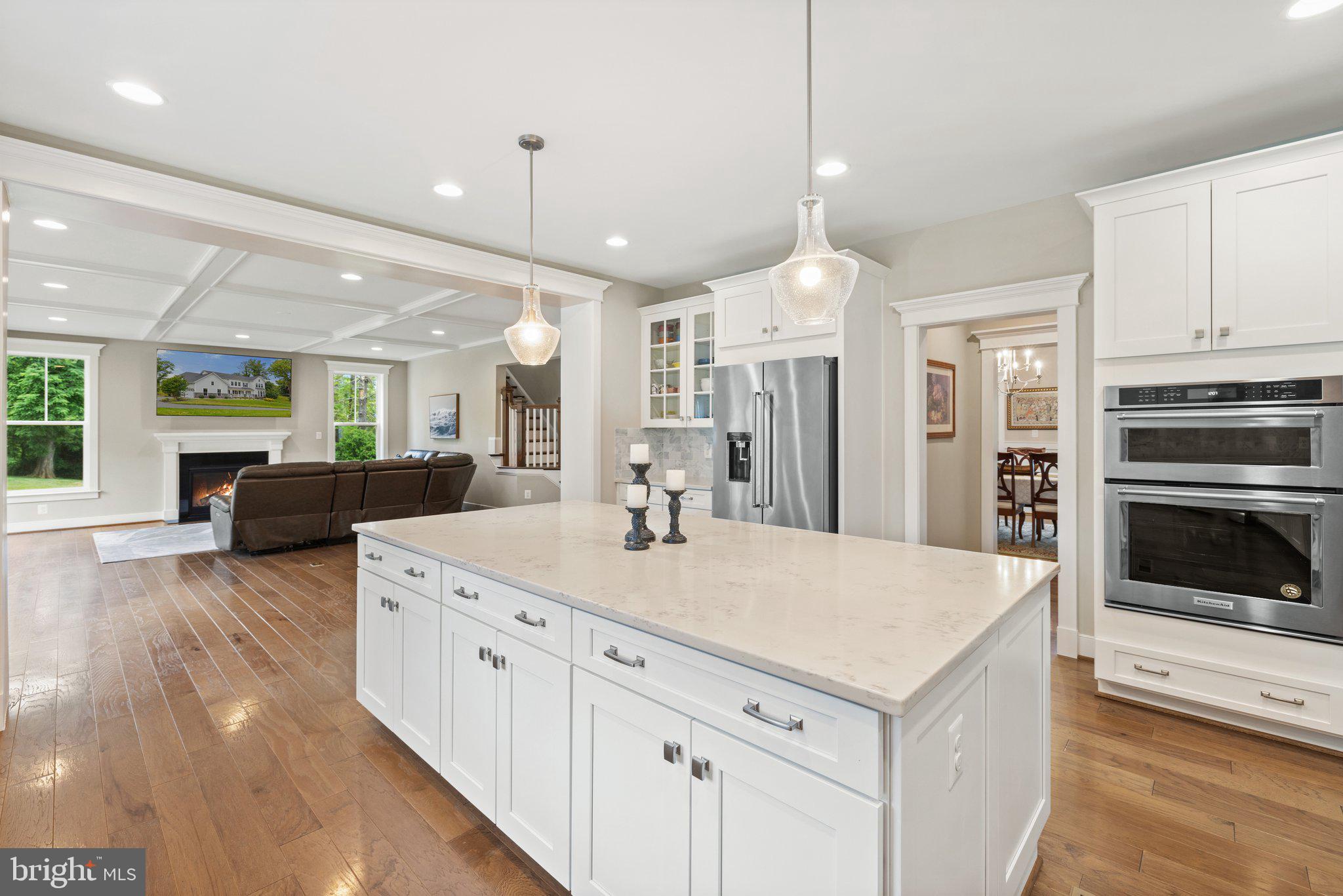 FORESTVILLE - Residential