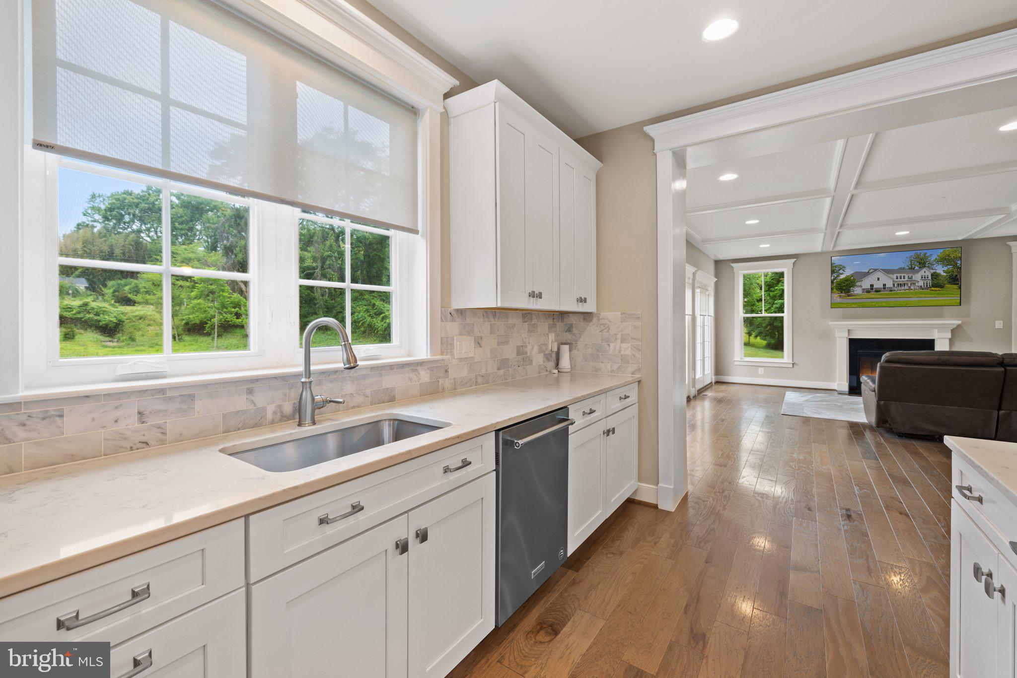 FORESTVILLE - Residential