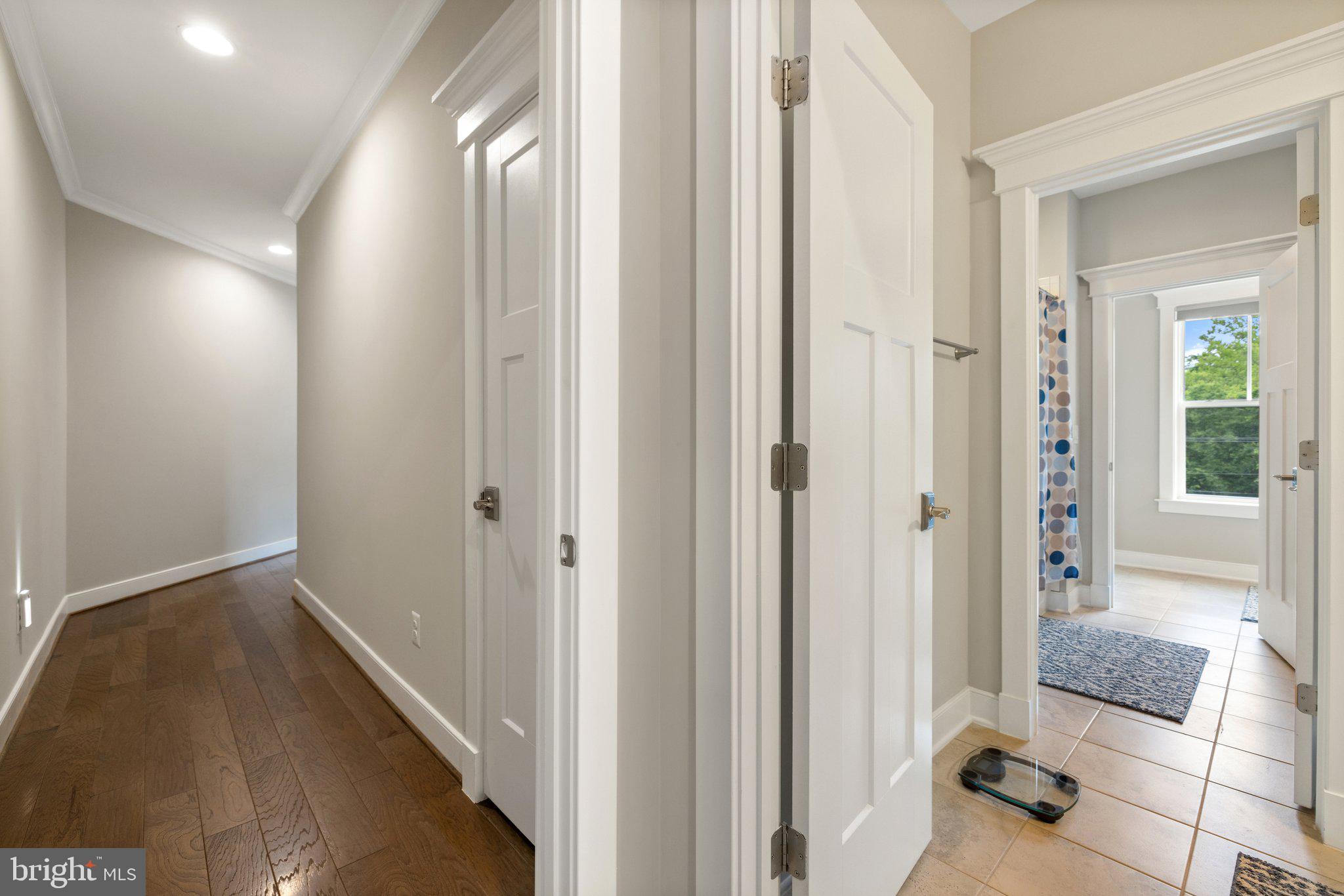 FORESTVILLE - Residential