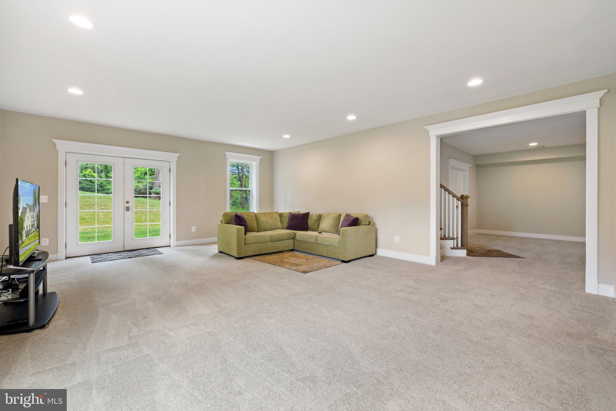 FORESTVILLE - Residential