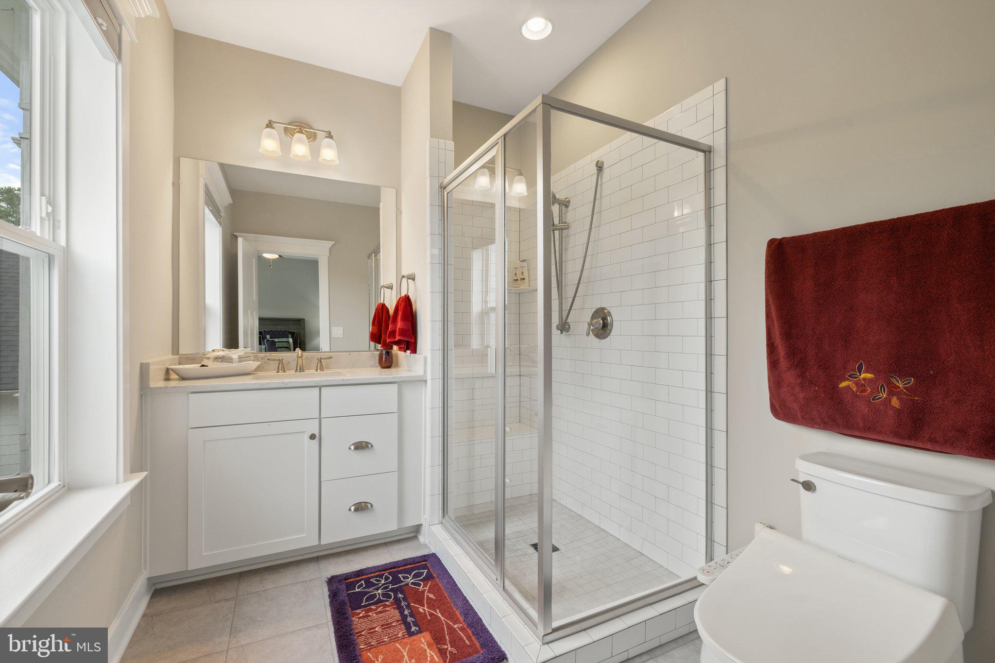 FORESTVILLE - Residential