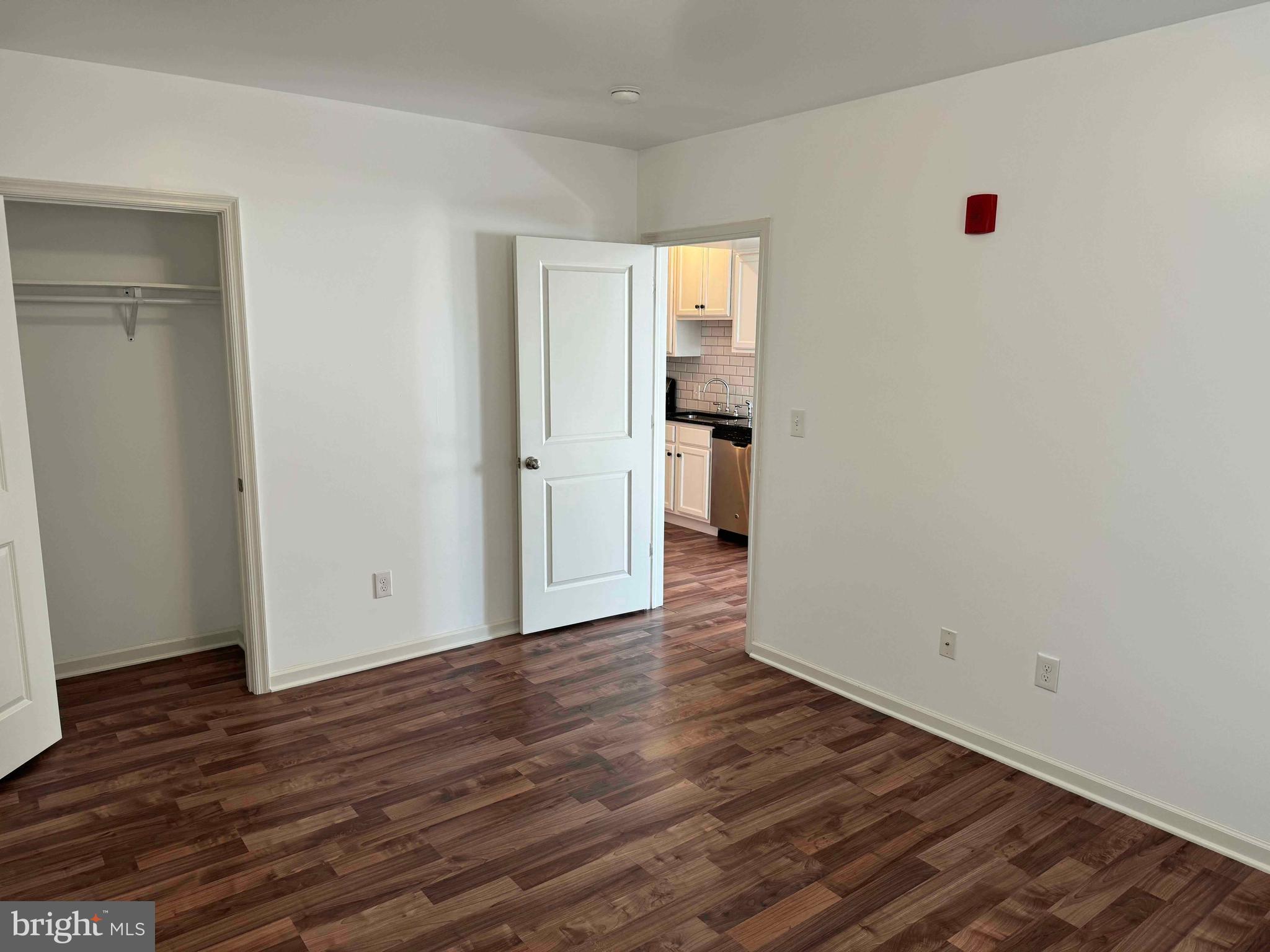 ROXBOROUGH - Residential Lease