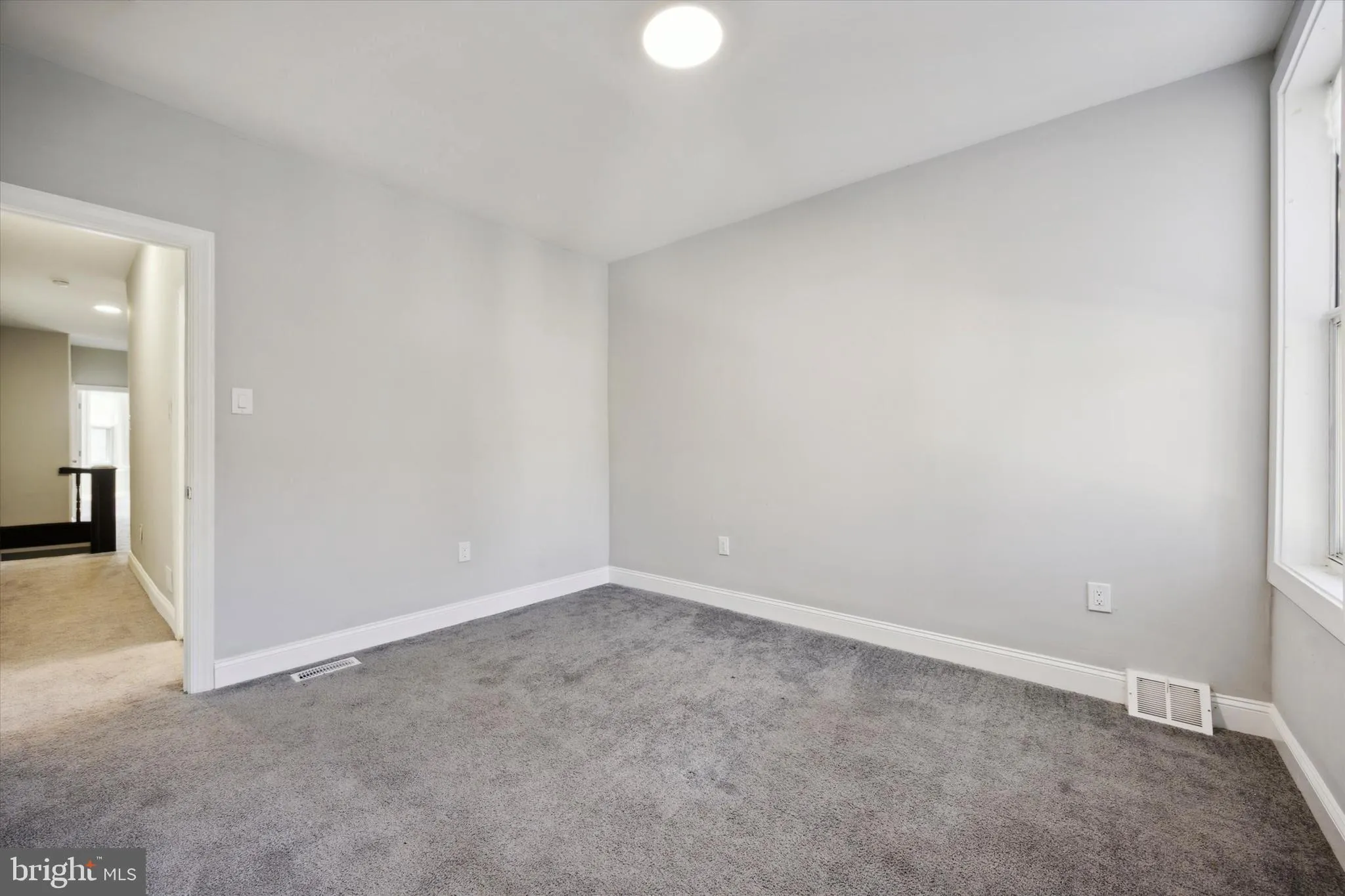 Philadelphia, Pennsylvania 19143, United States, 4 Bedrooms Bedrooms, ,2 BathroomsBathrooms,Residential,Contingent,36179