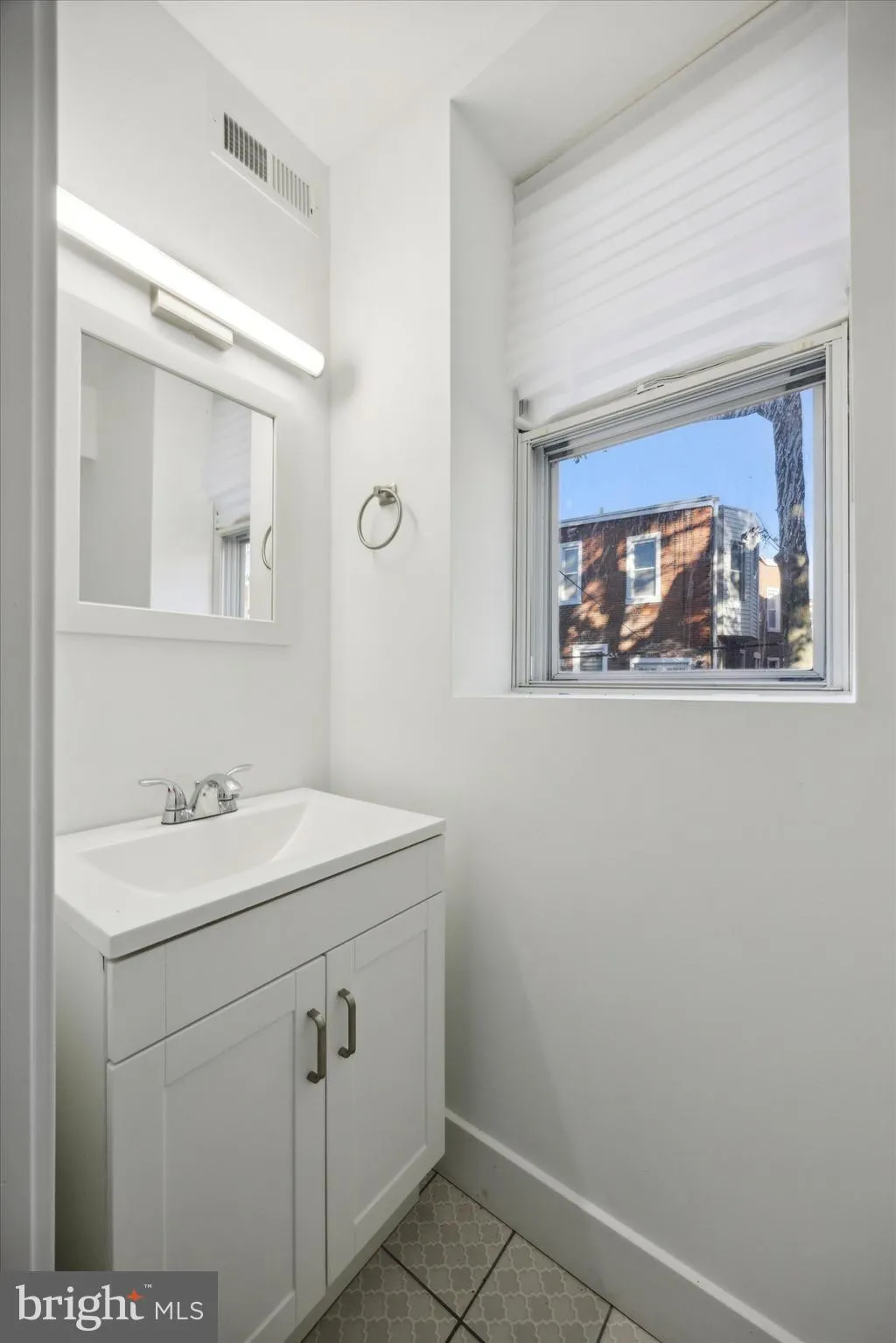 Philadelphia, Pennsylvania 19143, United States, 4 Bedrooms Bedrooms, ,2 BathroomsBathrooms,Residential,Contingent,36179