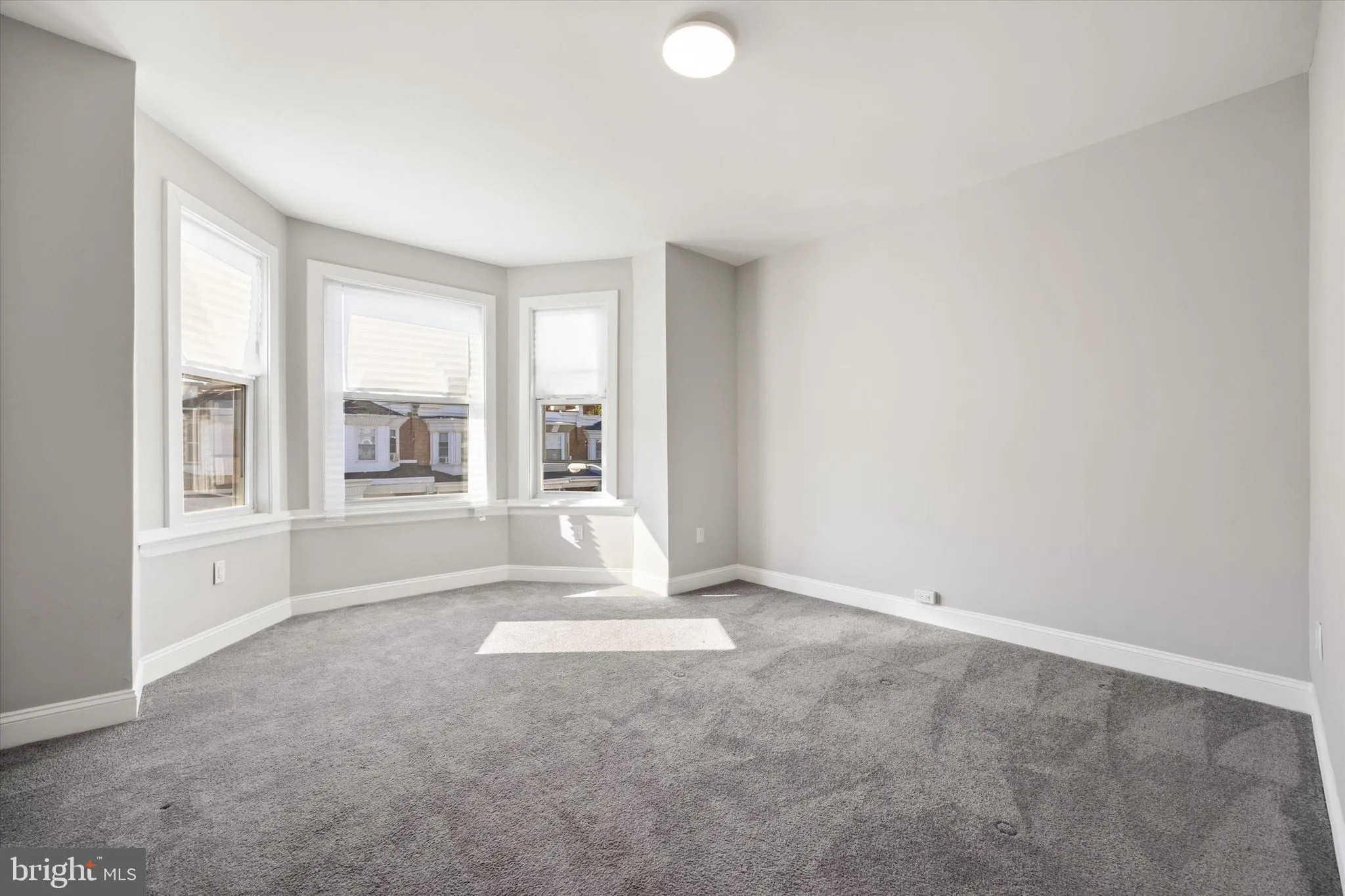 Philadelphia, Pennsylvania 19143, United States, 4 Bedrooms Bedrooms, ,2 BathroomsBathrooms,Residential,Contingent,36179