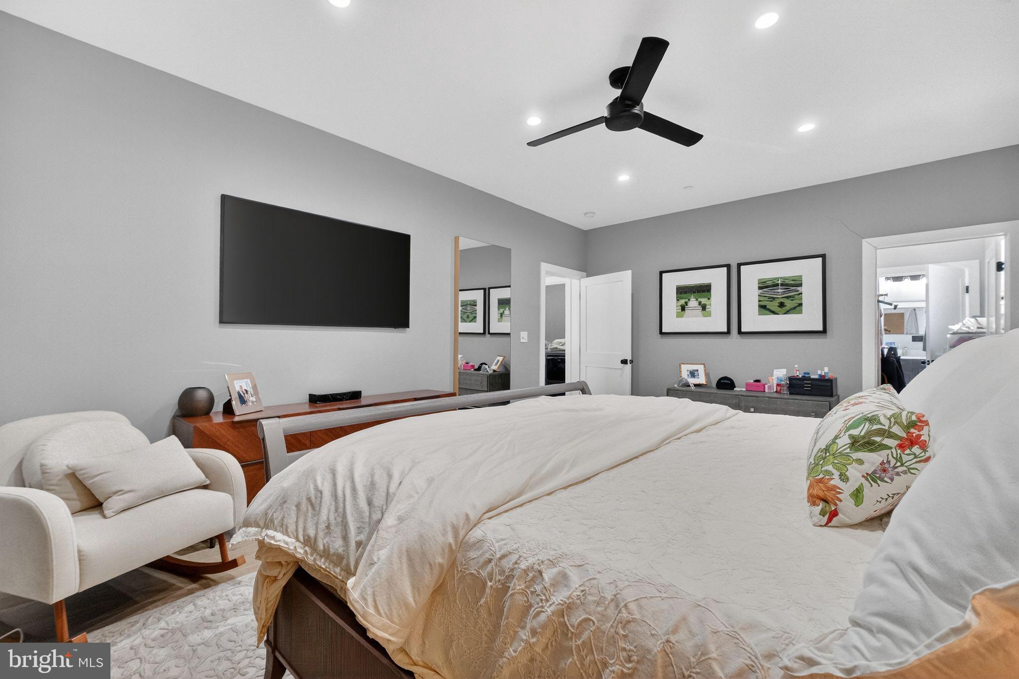 PINEHURST VILLAGE - Residential