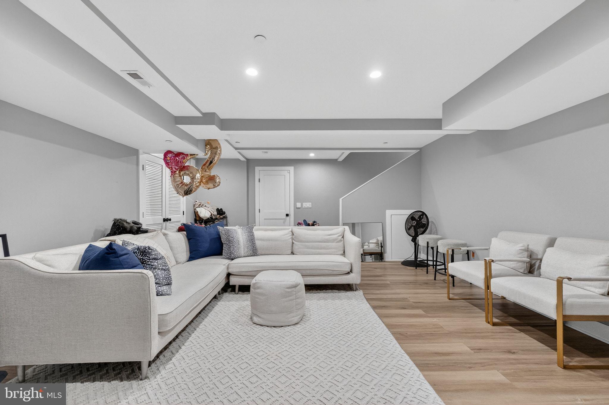 PINEHURST VILLAGE - Residential