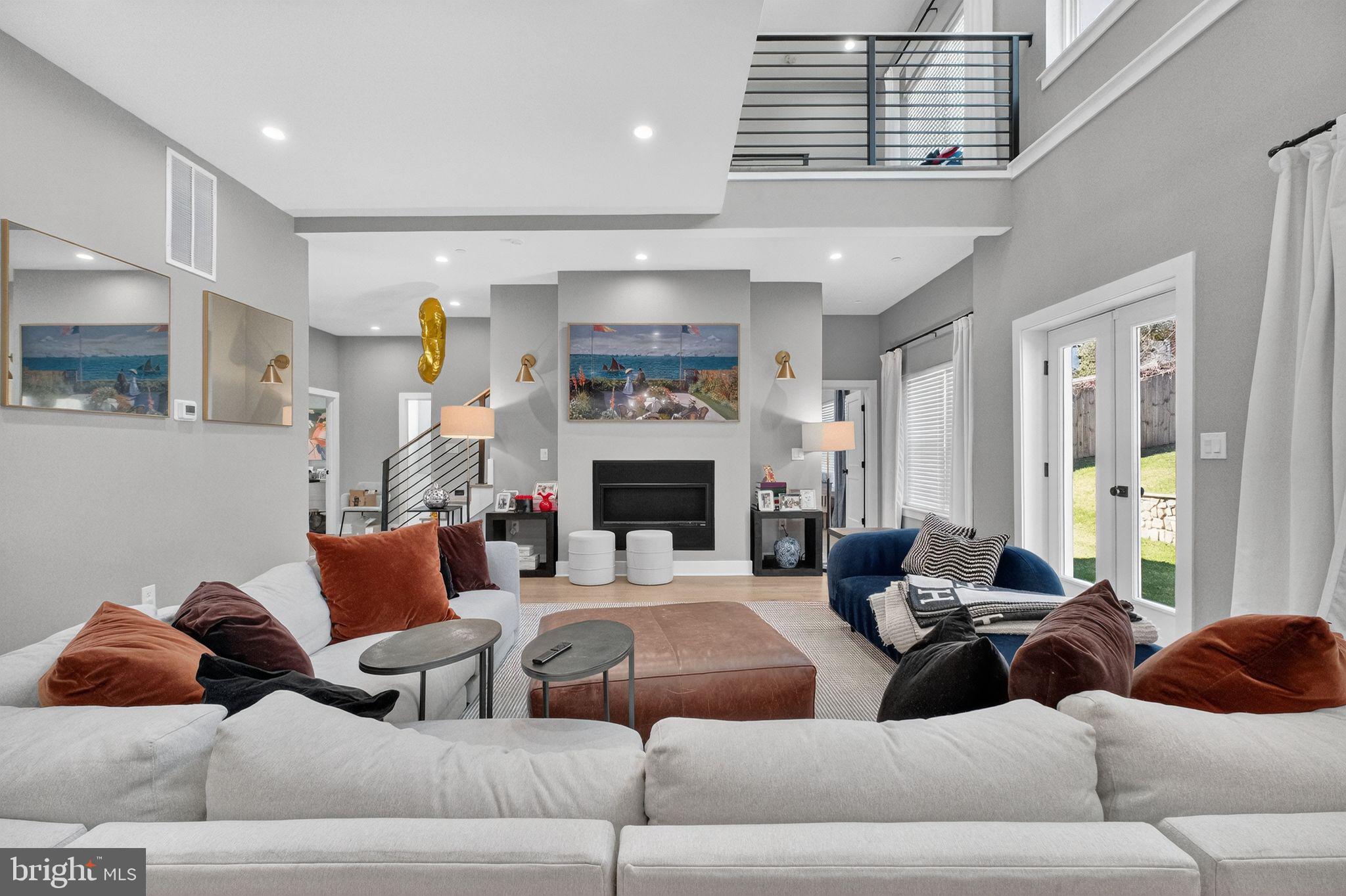 PINEHURST VILLAGE - Residential