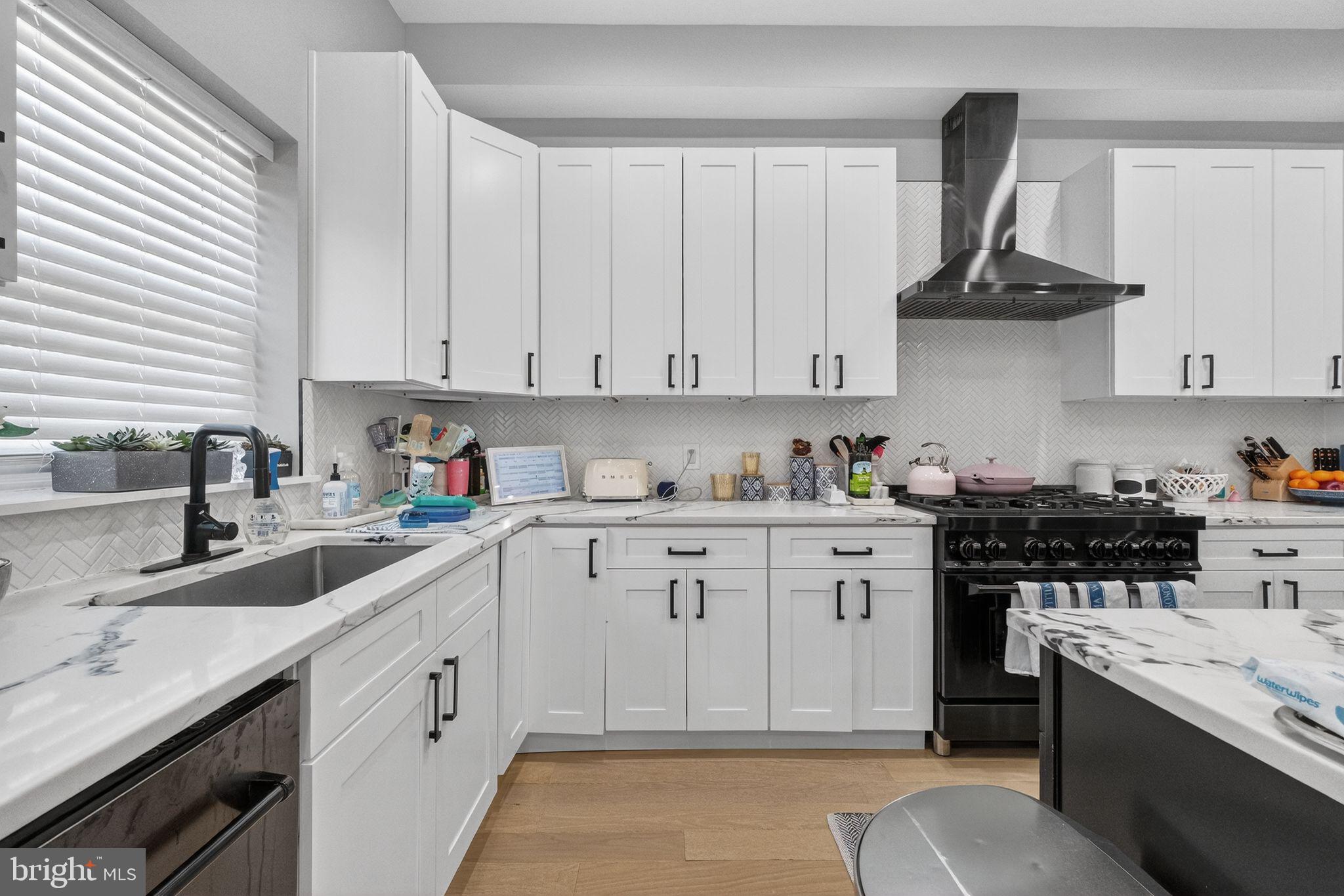 PINEHURST VILLAGE - Residential