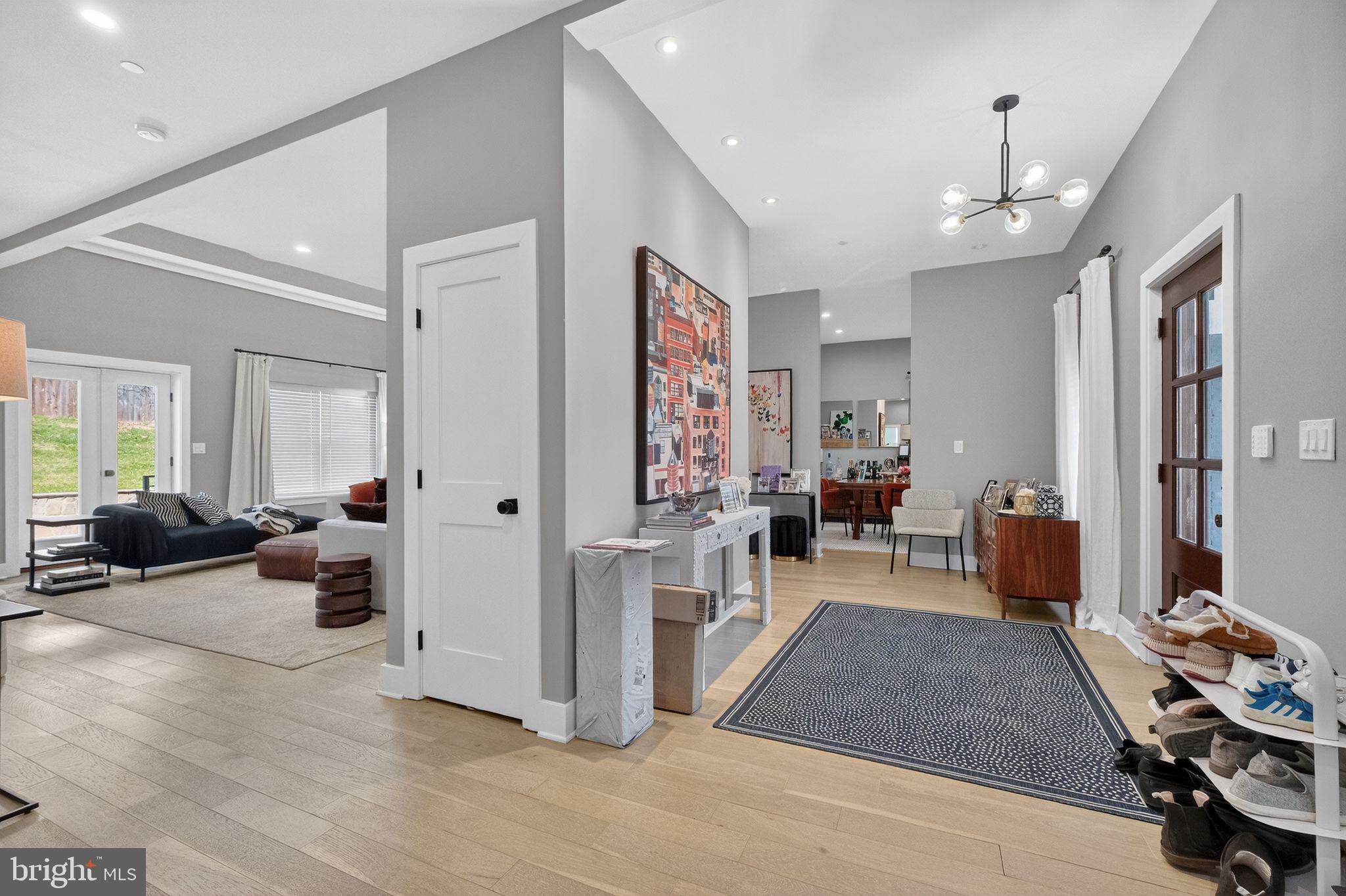 PINEHURST VILLAGE - Residential