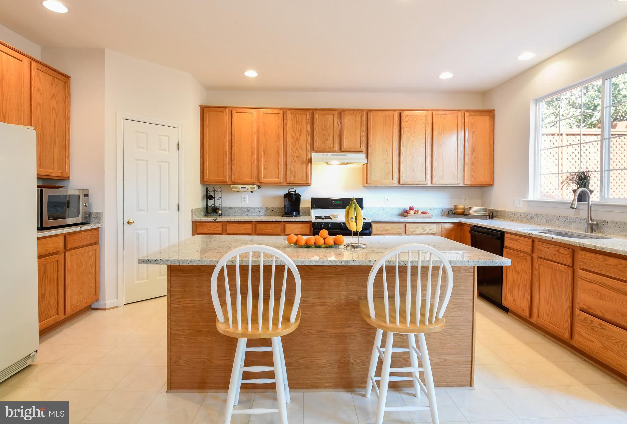 SHEFFIELD MANOR - Residential Lease