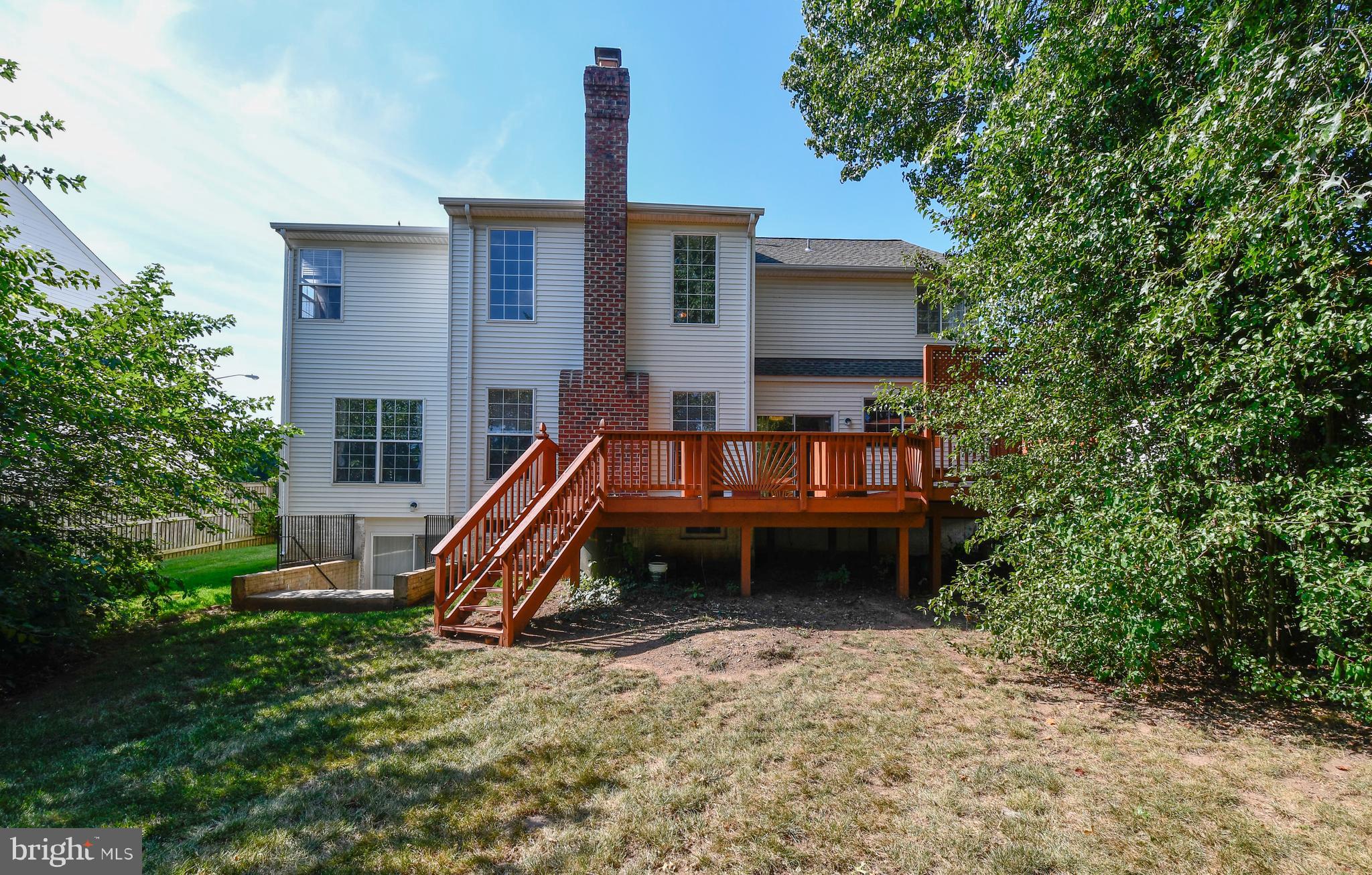 SHEFFIELD MANOR - Residential Lease