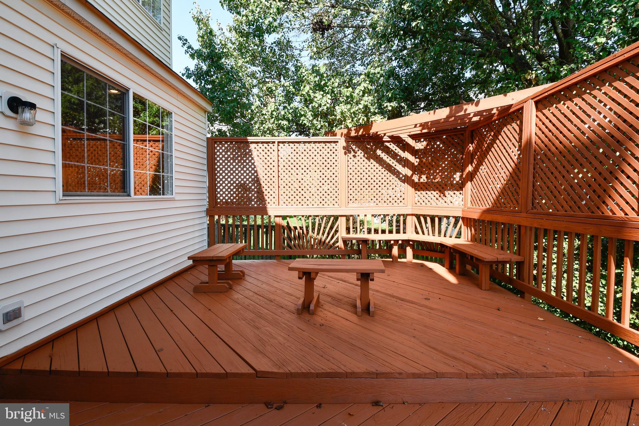 SHEFFIELD MANOR - Residential Lease