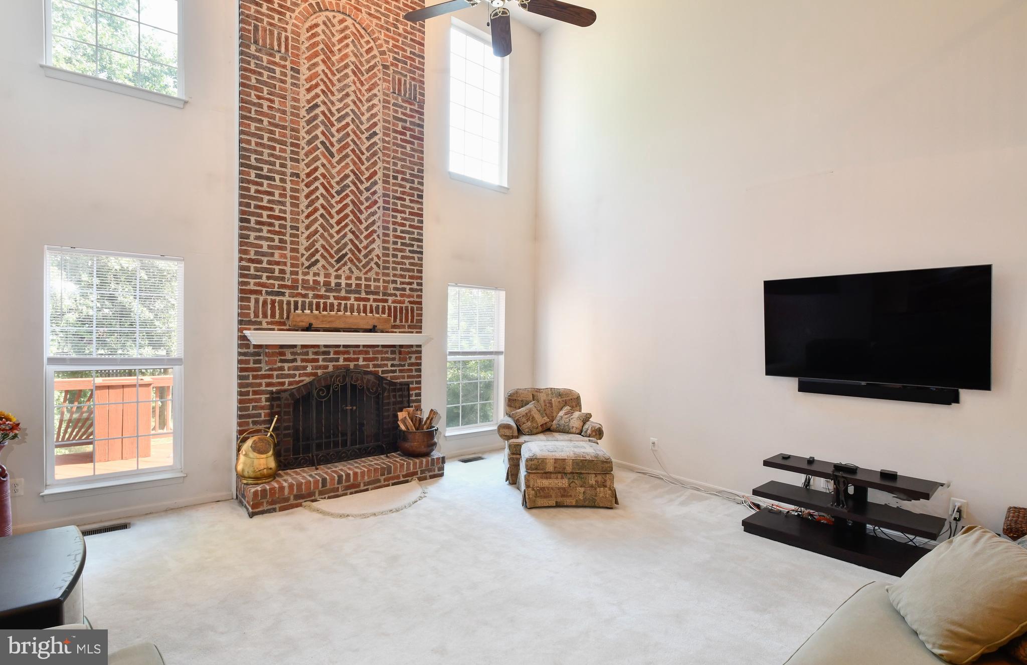 SHEFFIELD MANOR - Residential Lease