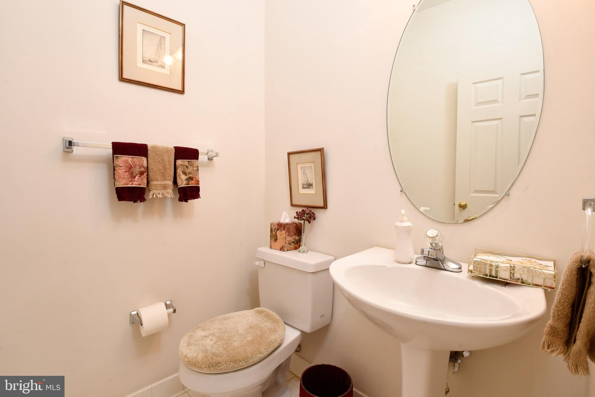 SHEFFIELD MANOR - Residential Lease