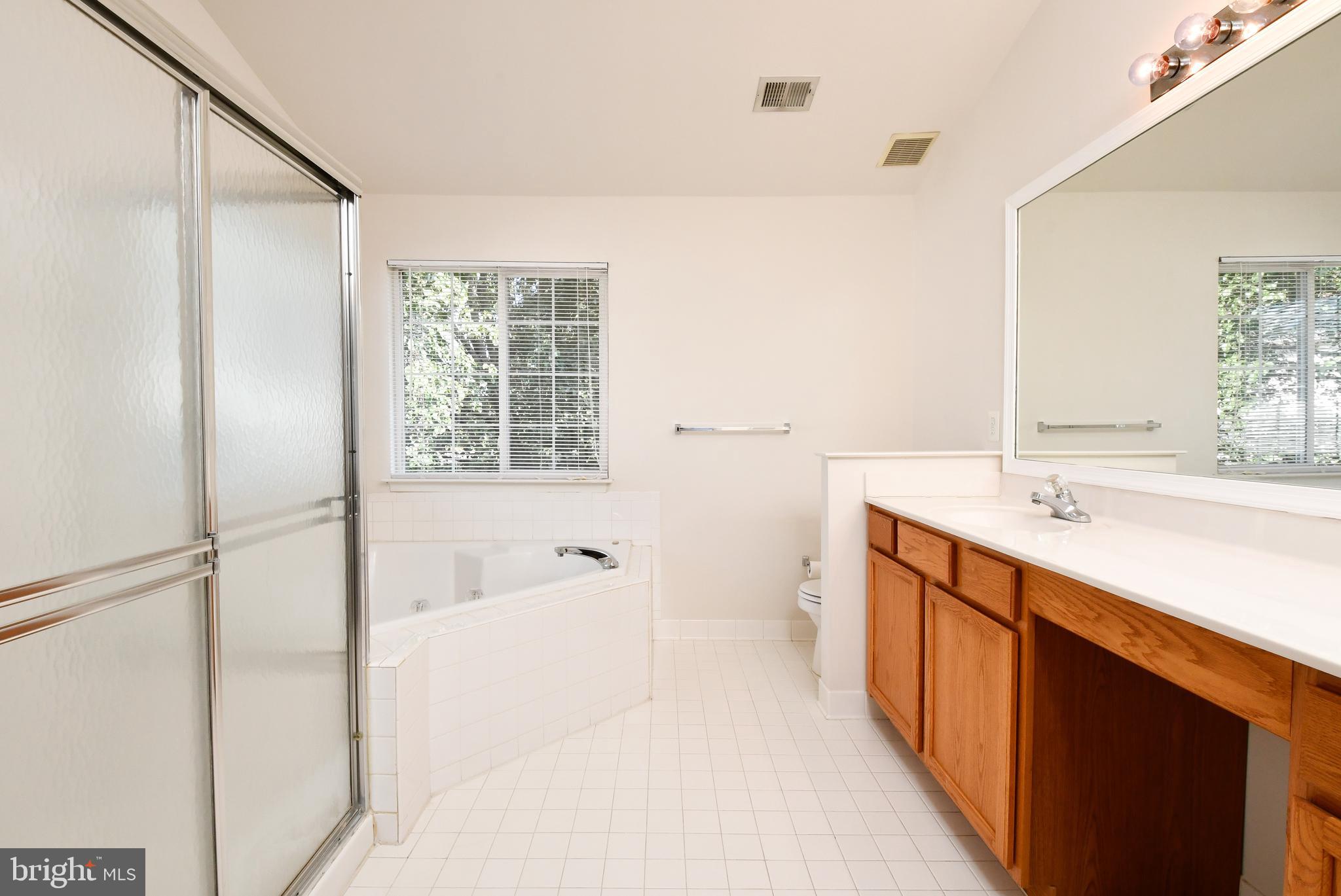 SHEFFIELD MANOR - Residential Lease