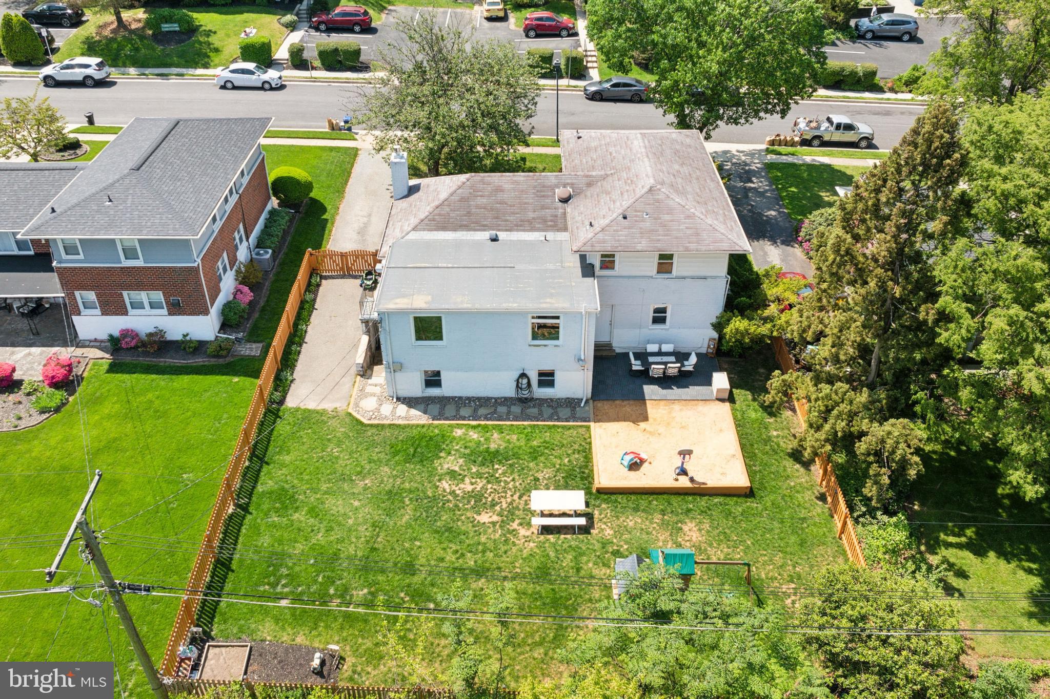 CAMPUS HILLS - Residential