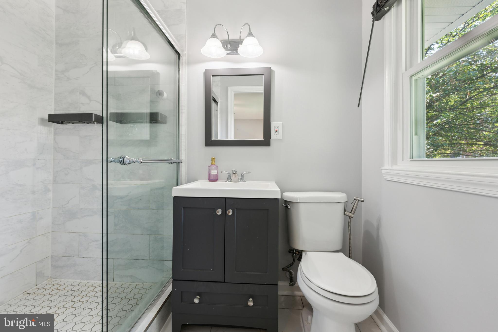 CAMPUS HILLS - Residential