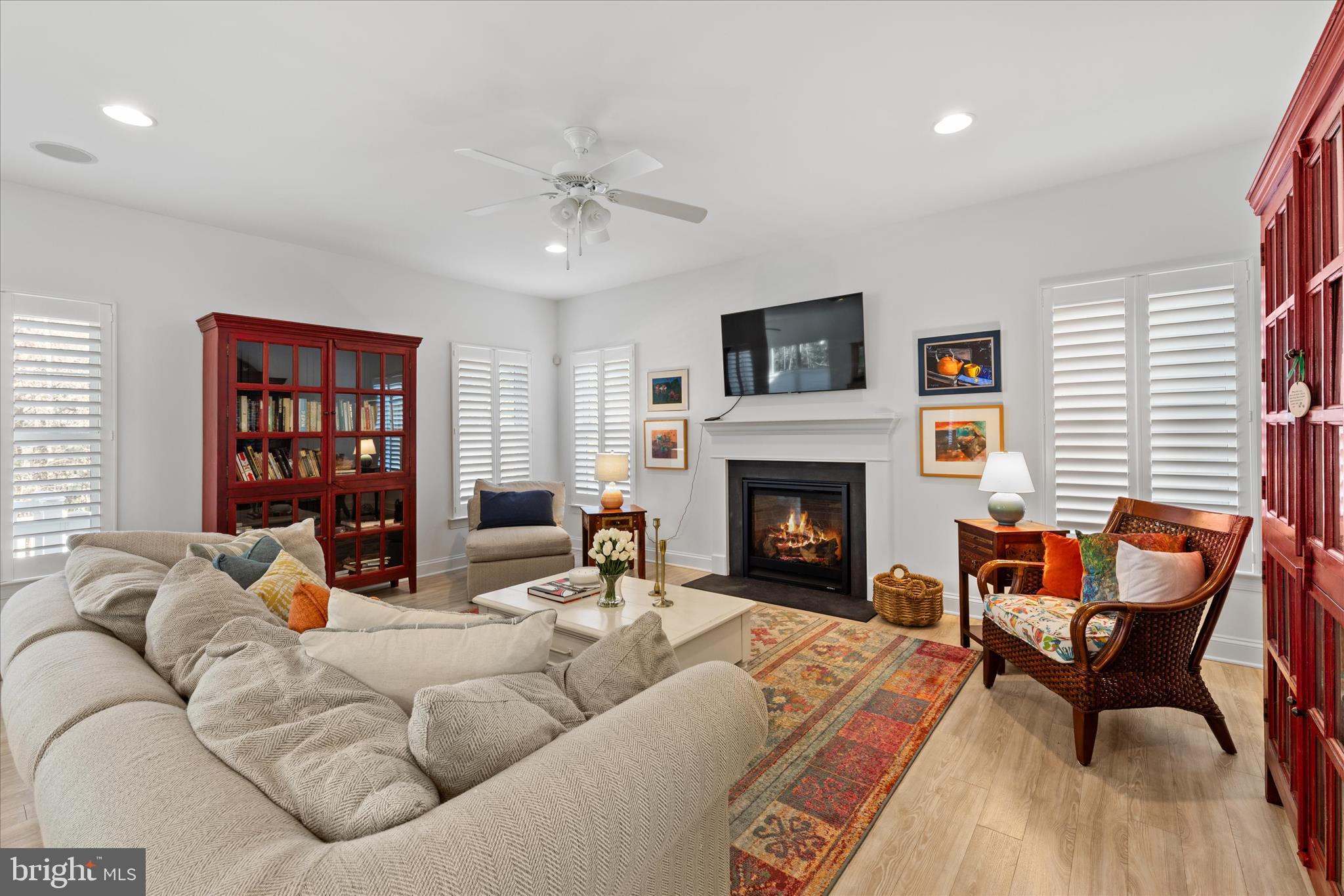 HAWTHORNE - Residential