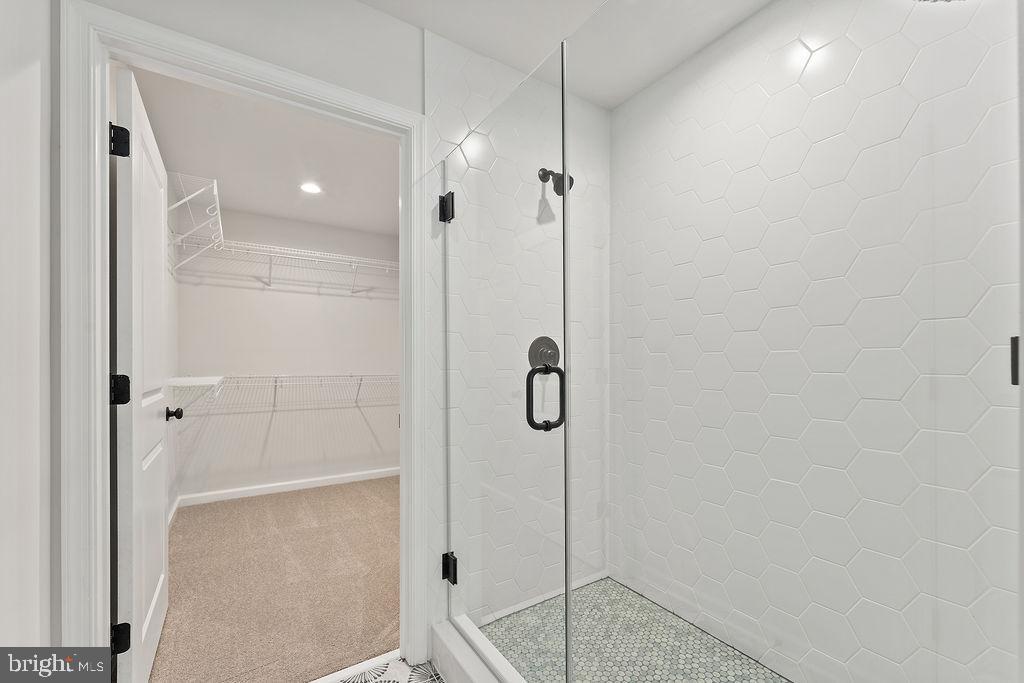 HICKORY RIDGE - Residential