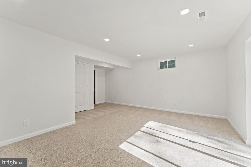 HICKORY RIDGE - Residential