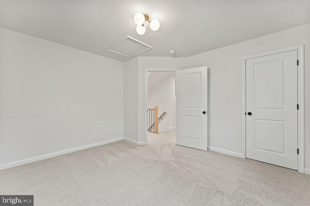 HICKORY RIDGE - Residential