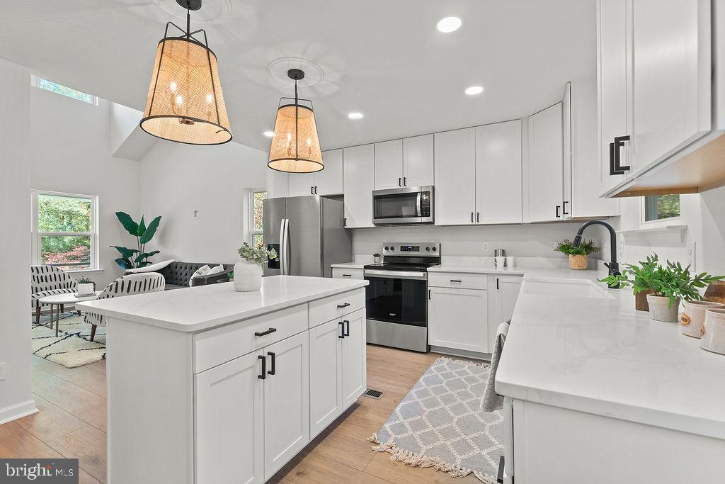 HICKORY RIDGE - Residential