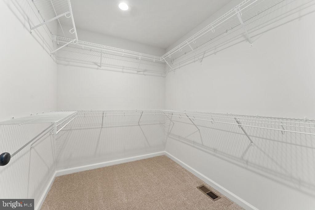 HICKORY RIDGE - Residential